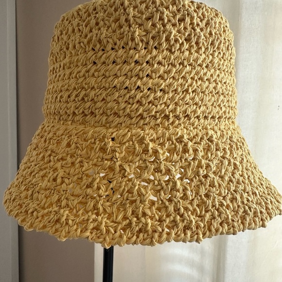 Steve Madden Woven Hat in Sunshine ☀️ Yellow